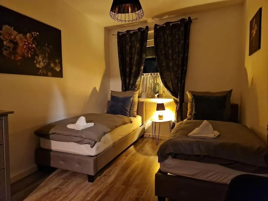 Apartment Del Pueblo contacts